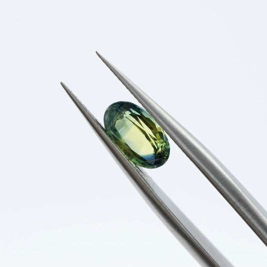 1.54ct Parti Color Australian Sapphire Brilliant Oval Cut