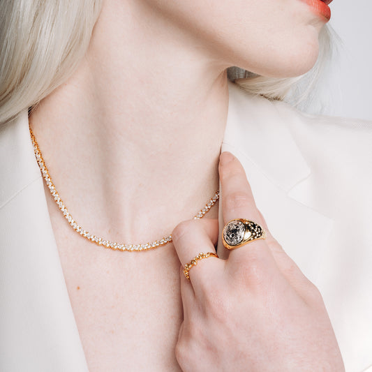 Luna Astra Ring