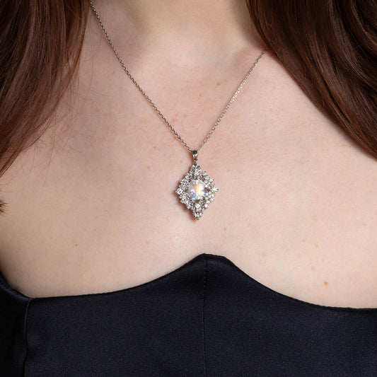 Empressa Necklace in 14K White Gold with Moonstone