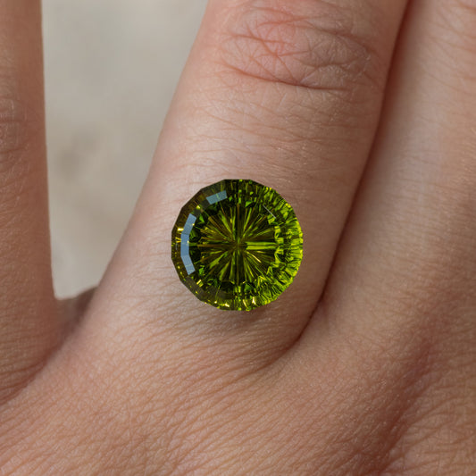 7.67cts Green Tourmaline Starbrite™ Cut Round
