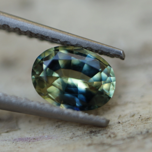 0.64ct Parti Color Australian Sapphire Brilliant Oval Cut