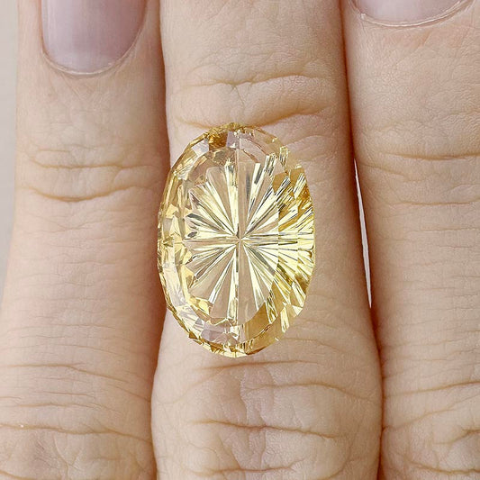 6.74cts Golden Beryl Starbrite™ Cut Oval