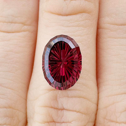 4.81cts Umbalite Garnet Starbrite™ Cut Oval